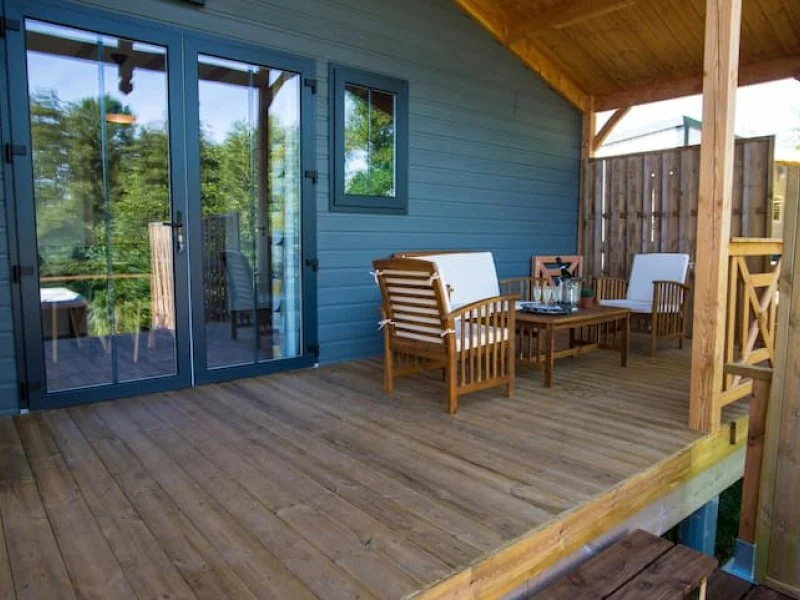 Chalet de Luxe avec Vue sur l'Étang · thumbnail 5