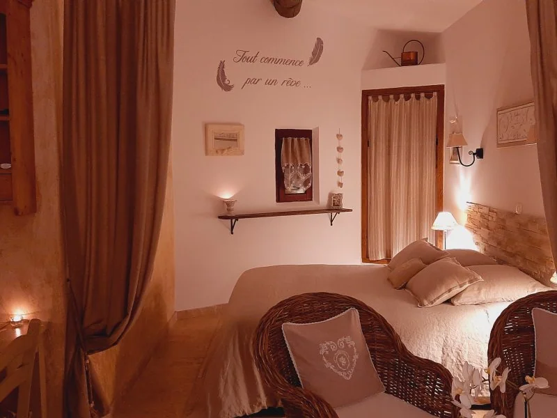 Chambre d'hôtes Le Bastidon de Théo Spa Bien-être · thumbnail 3
