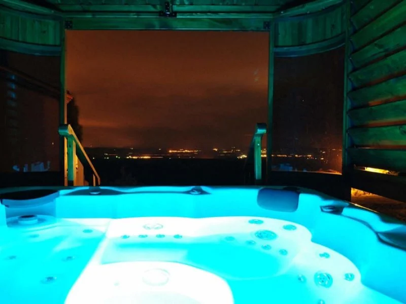 La Roulotte - Domaine de Campras · thumbnail 2