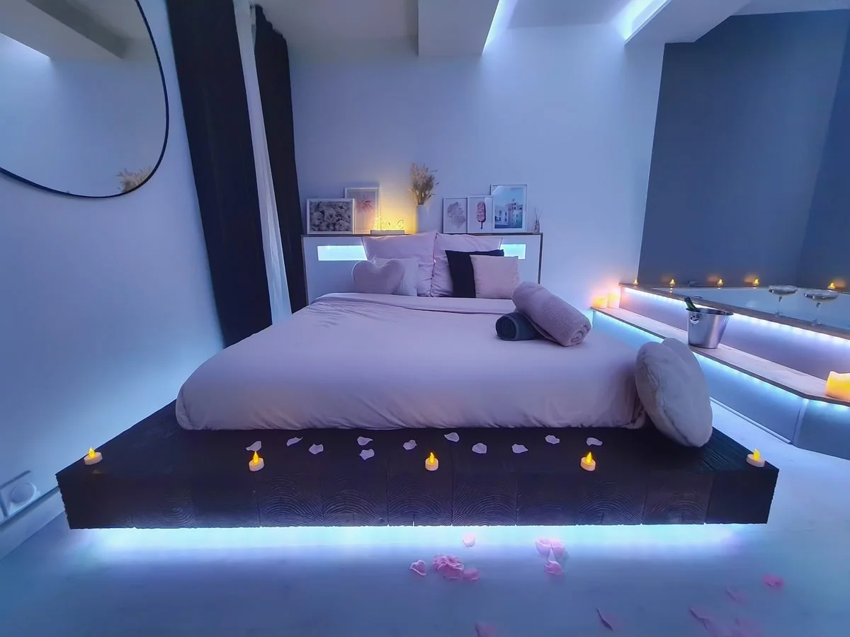 Les Suites B Spa - Suite CineWood · photo 1