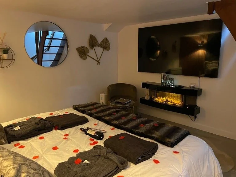 Love Capsule - Suite d'Amour · thumbnail 2