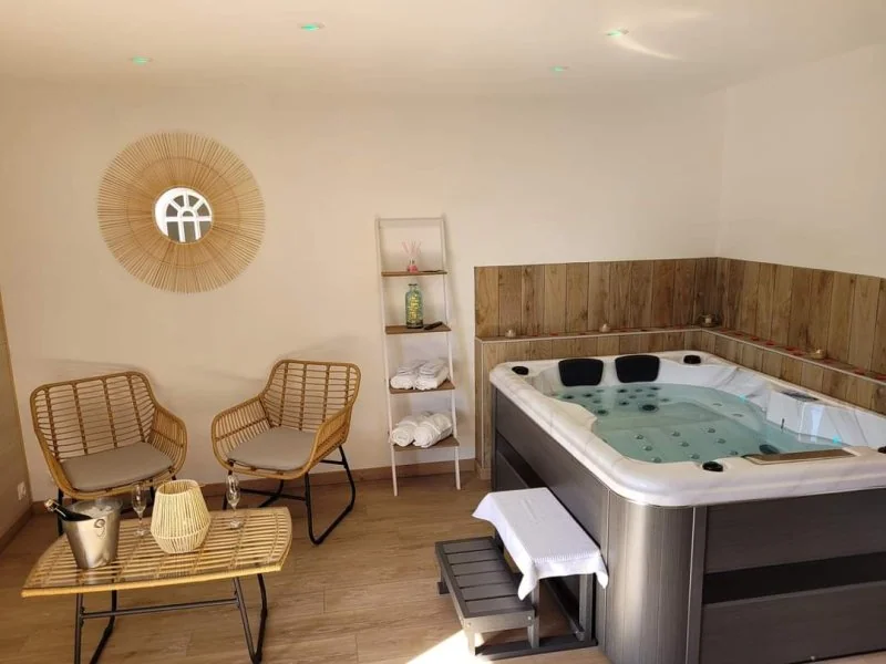 L'oxybulles & Spa · thumbnail 2