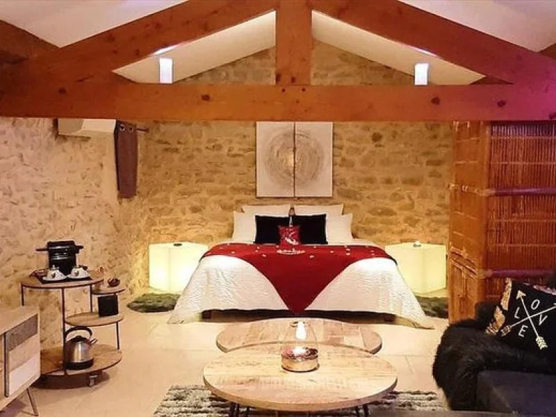 Suite Elsia - Le Mas Lauralie · thumbnail 2