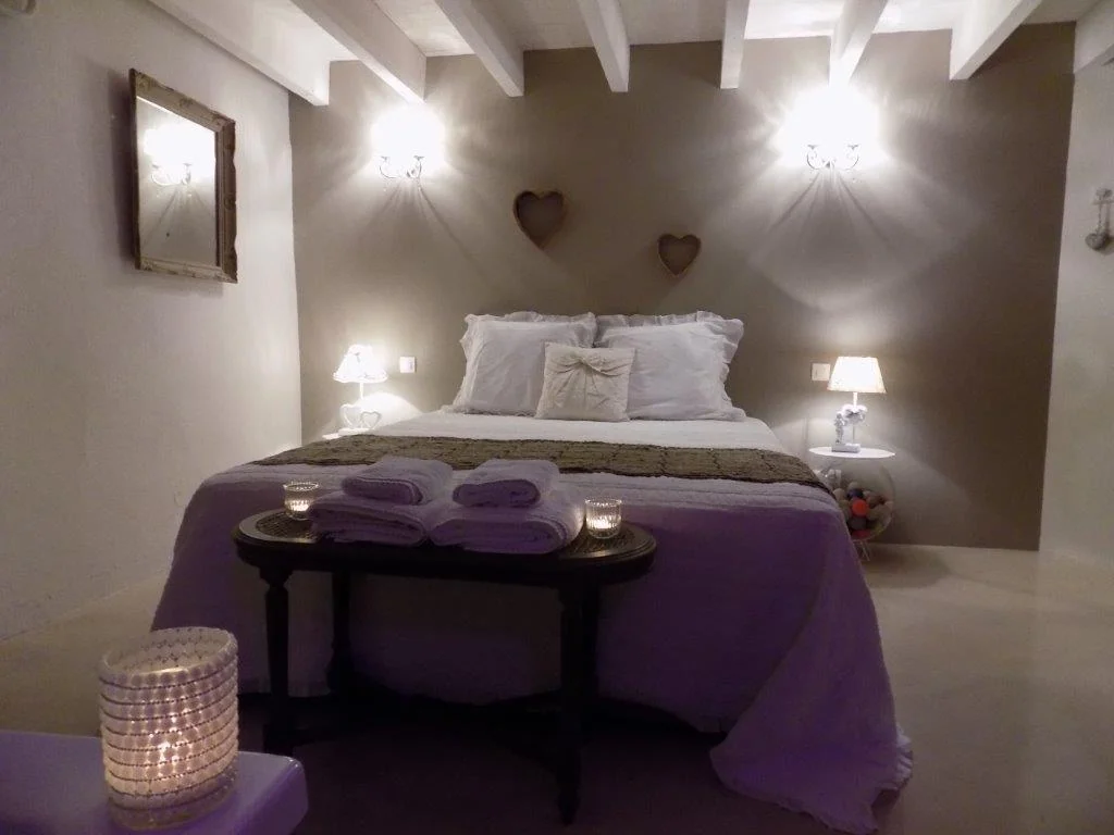 Love room avec jacuzzi - Charme au fil de l'eau · photo 1