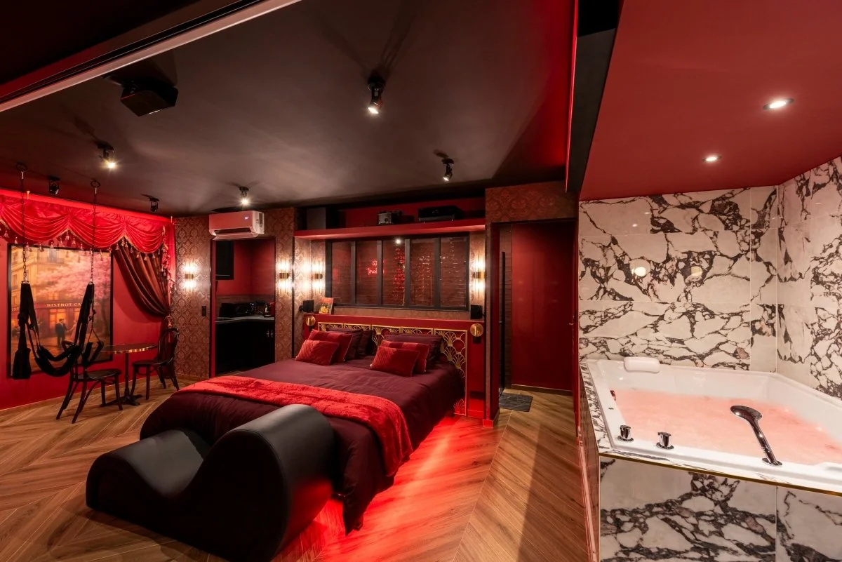 L'Adresse Confidentielle - Suite Cabaret · thumbnail 4