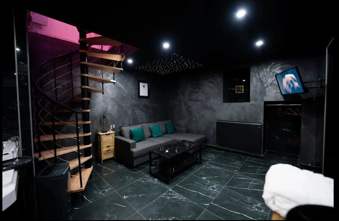 Love room Spa et Sauna - L'Elixir d'Amour · thumbnail 4