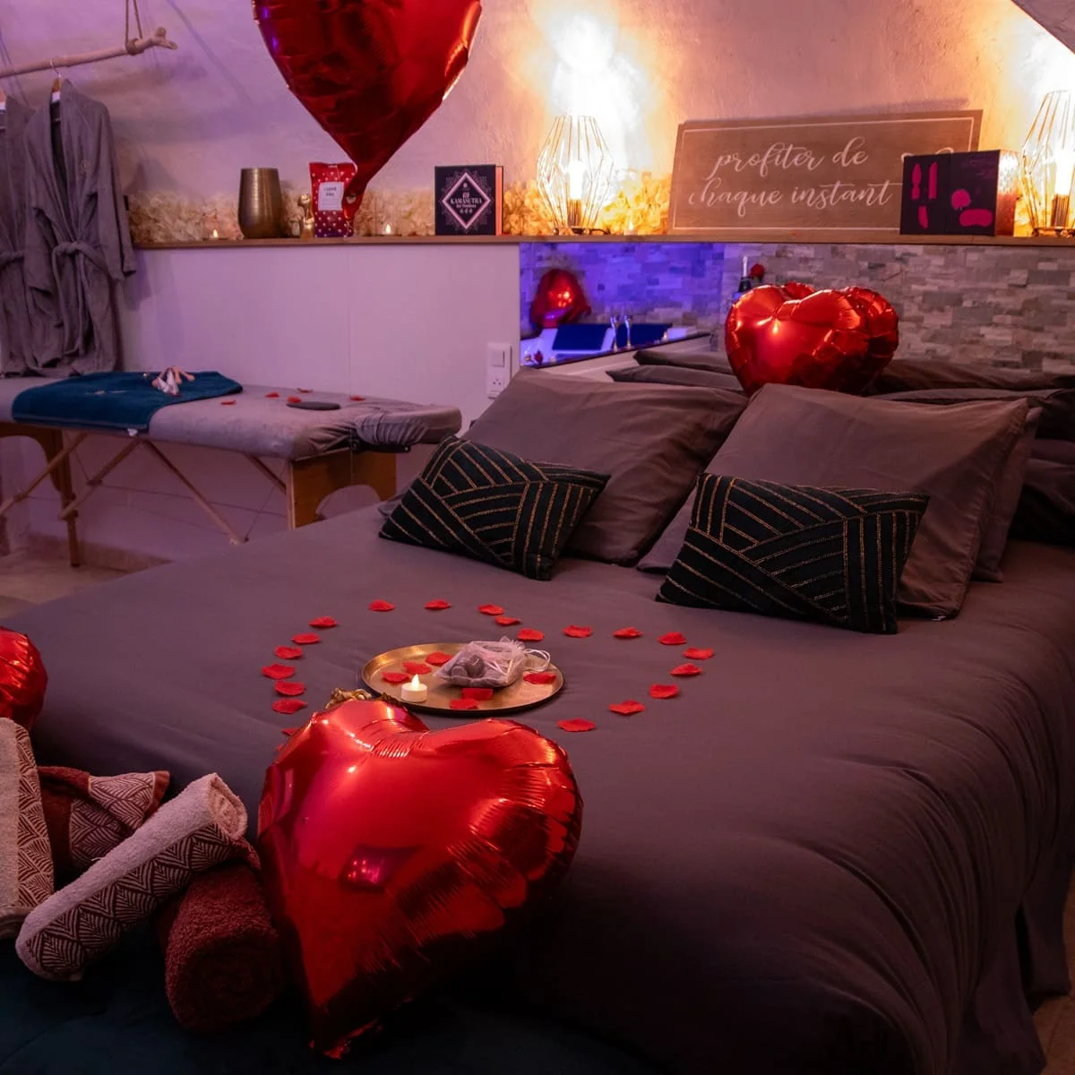 Les Bains d'Aphrodite · thumbnail 3
