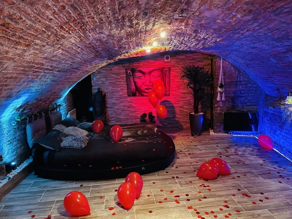 Loveroom Valenciennes · photo 1