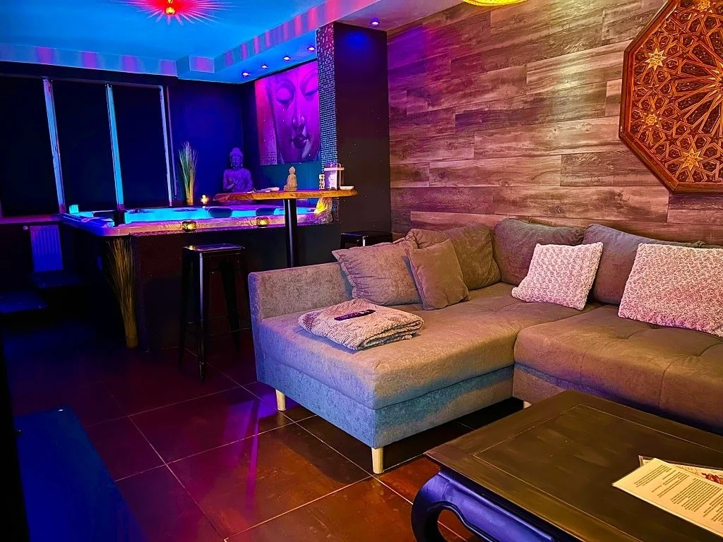 Loveroom Valenciennes · thumbnail 5