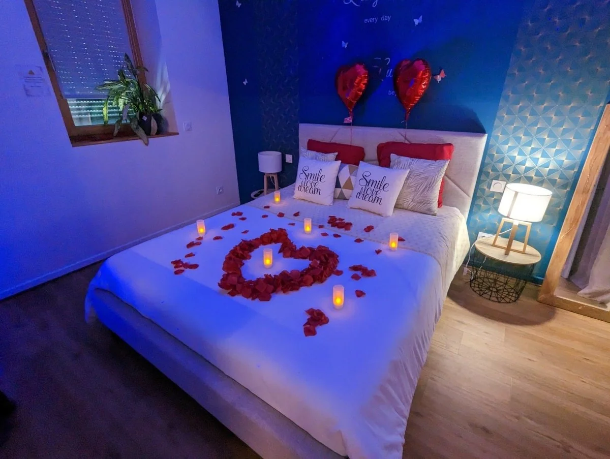 Le Romantik' · thumbnail 4