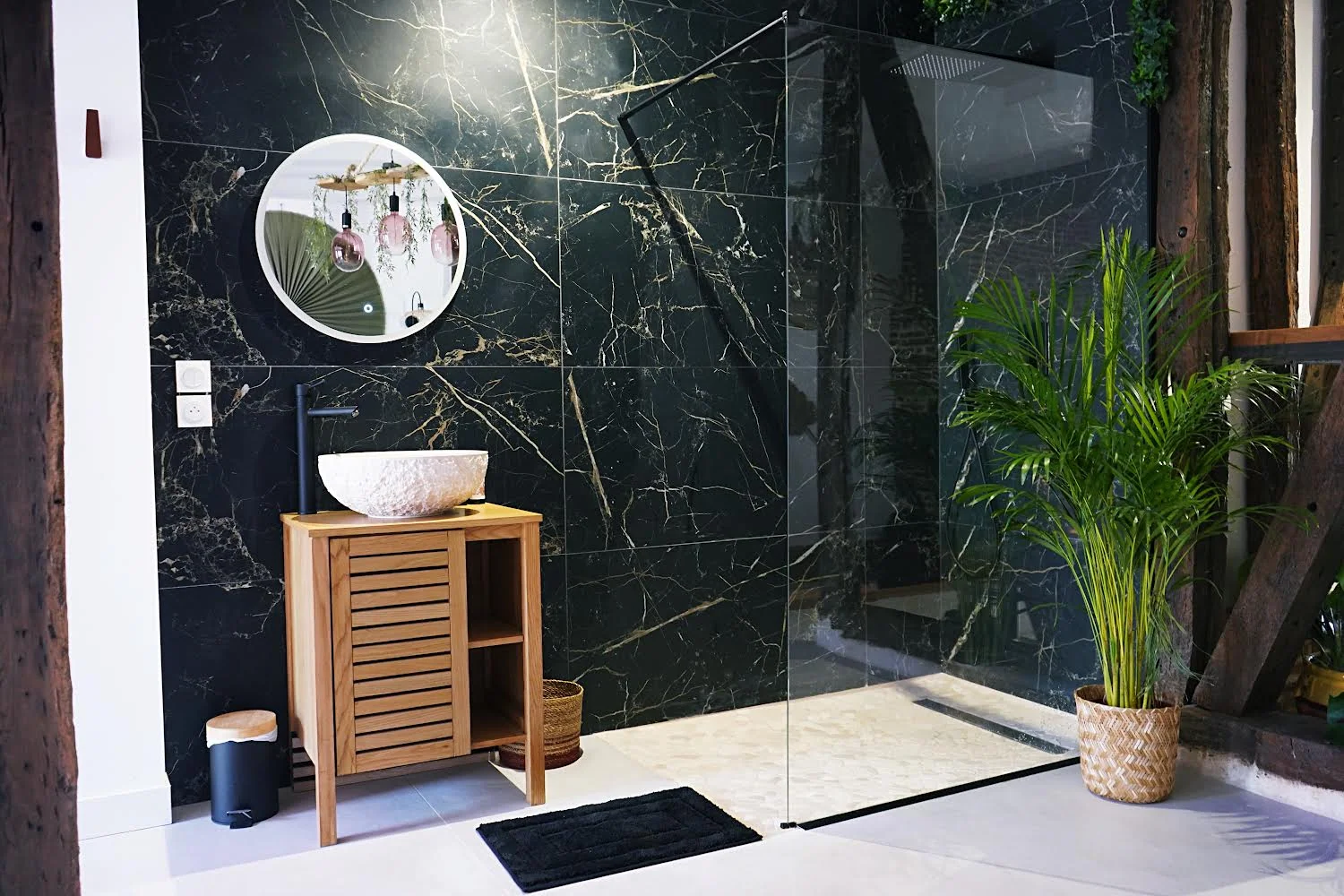 Essential Love - Jacuzzi Privé · thumbnail 5