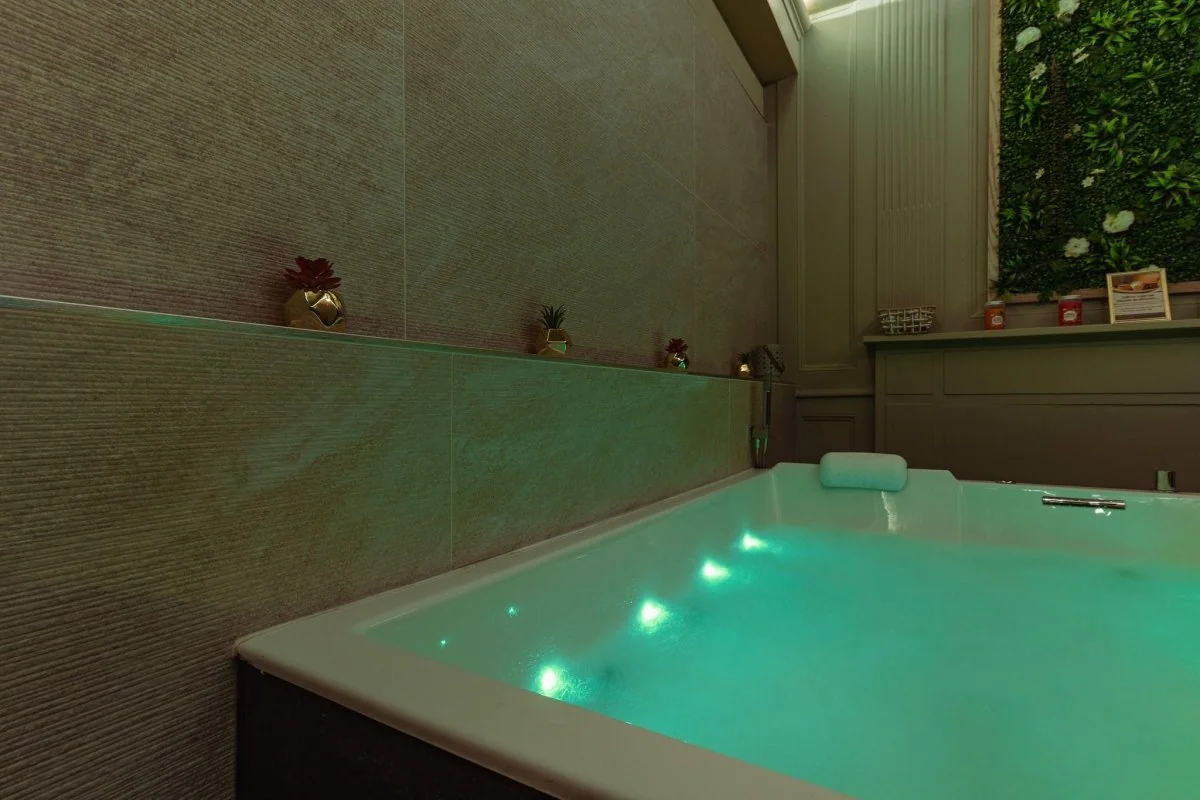 L’Elixir Spa - Le Love Castel · thumbnail 4