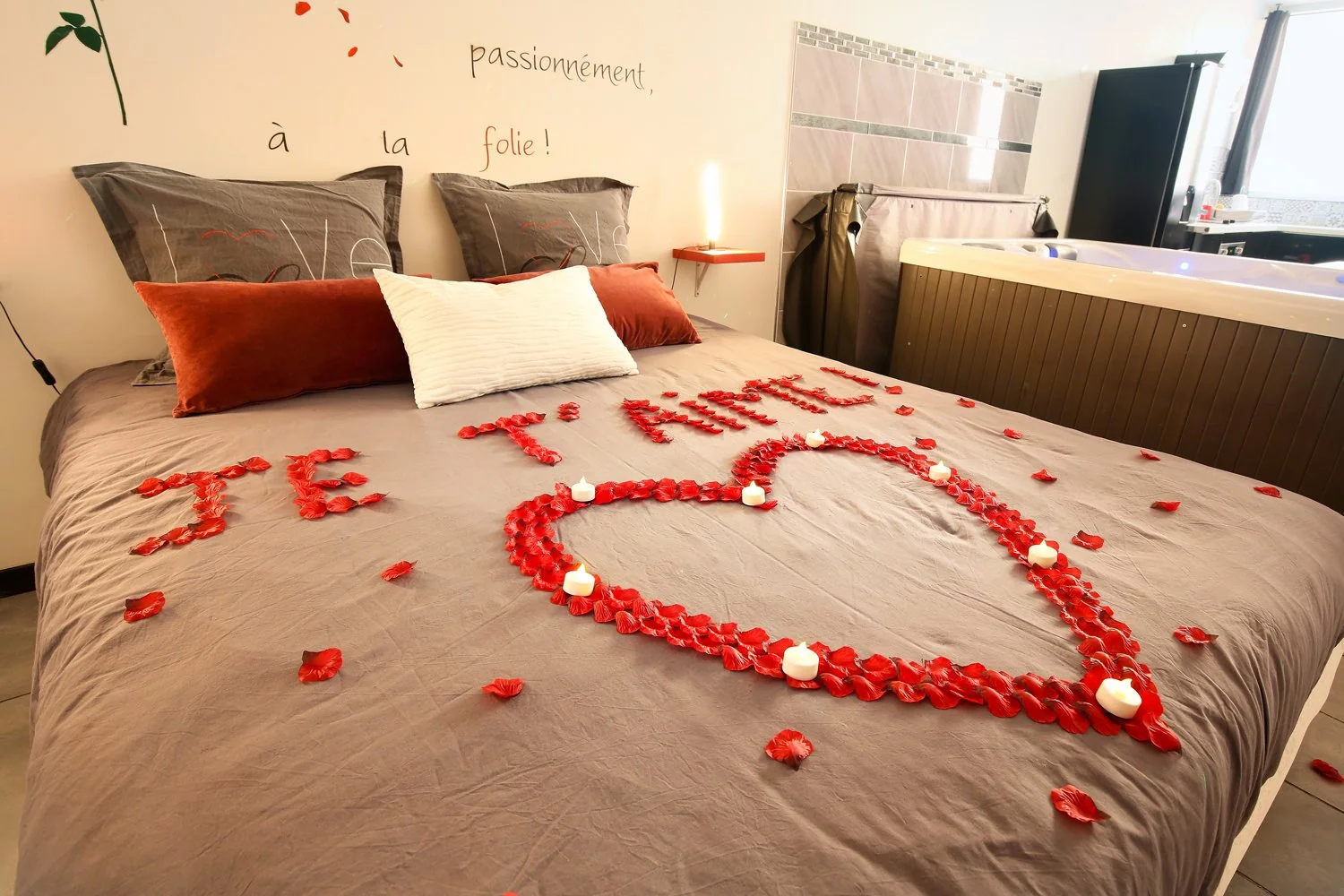 La suite - Love Night · thumbnail 3