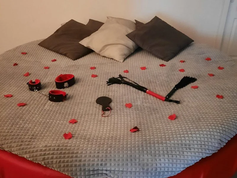 Love Room Vaucluse · thumbnail 4