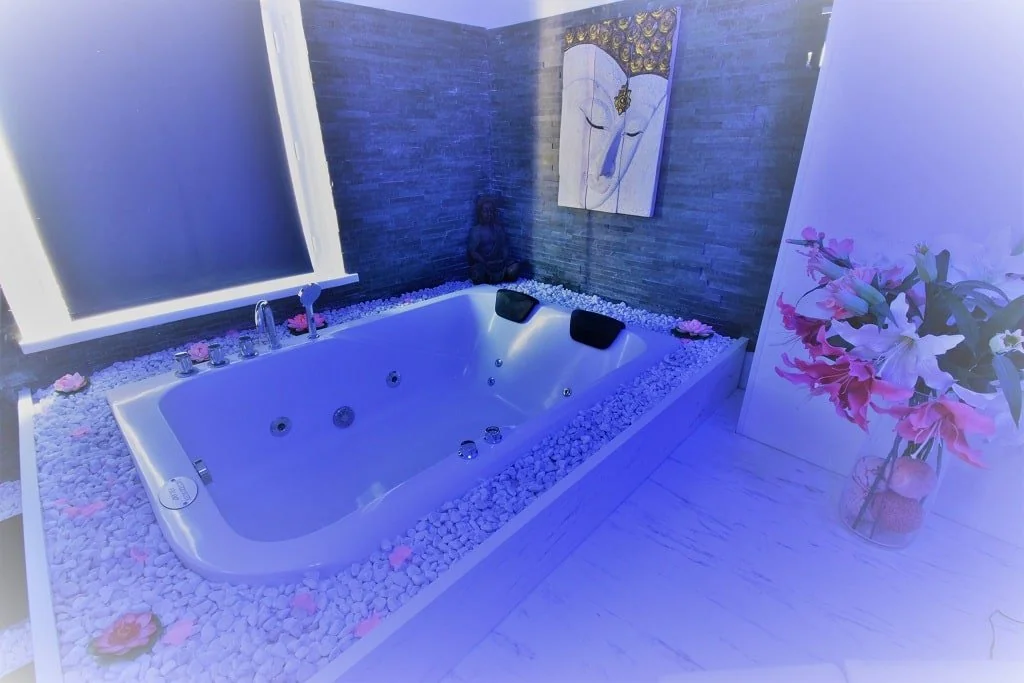LoveRoom Fécamp - L'ambiance zen · photo 1