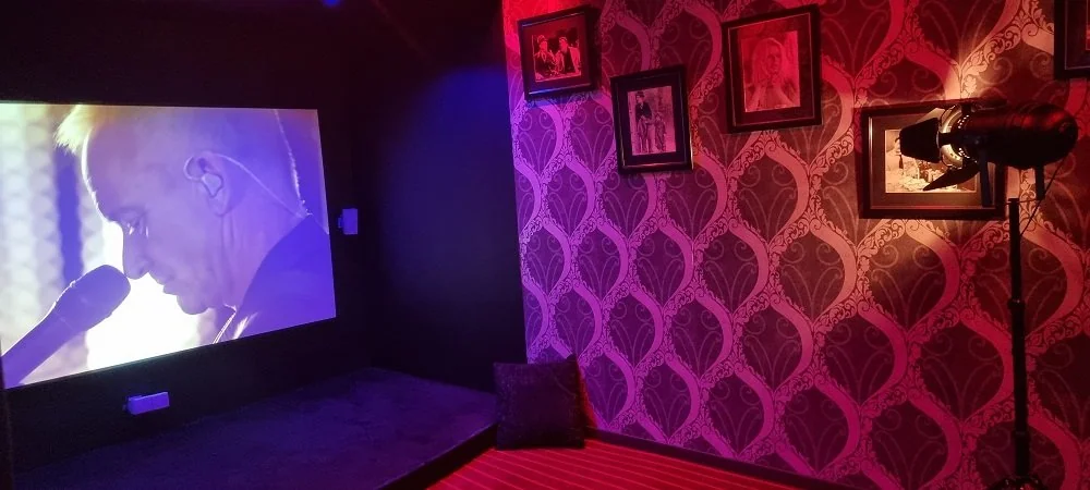 LOVE ROOM NUIT SPA CINE CANTAL · thumbnail 3