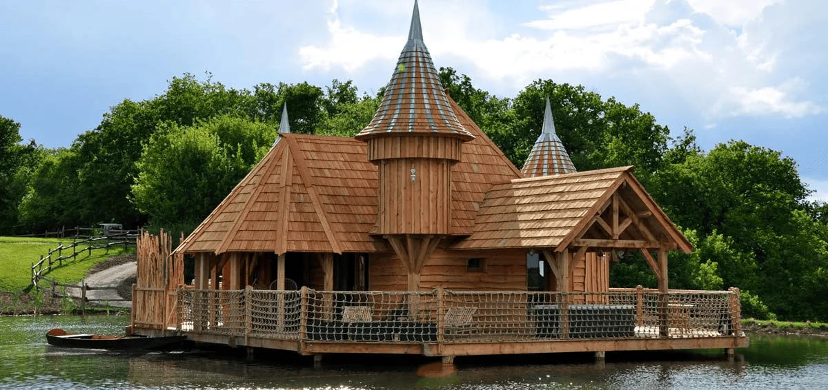 Cabane Château Spa Jumihac · thumbnail 4