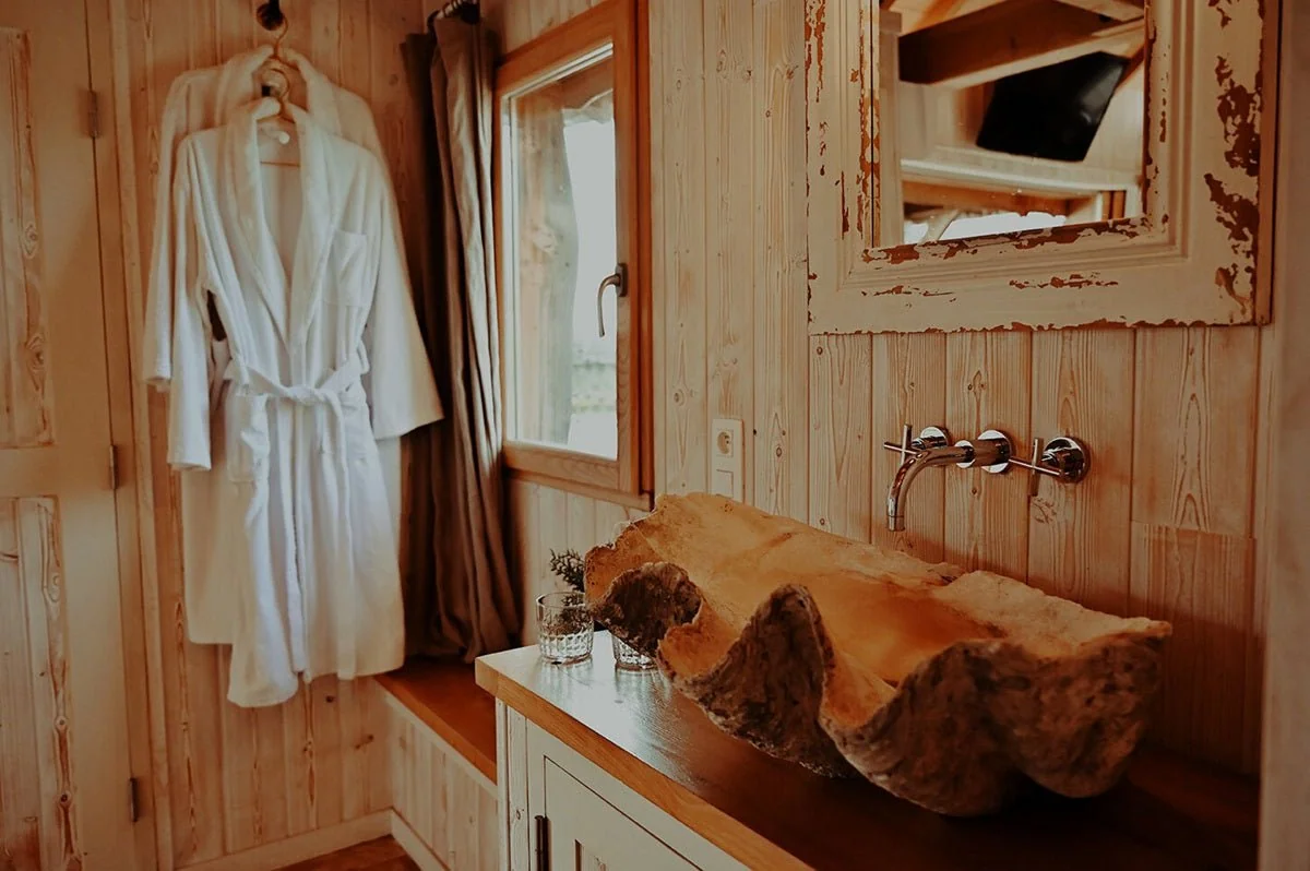 Cabane Château Spa Biron · thumbnail 5