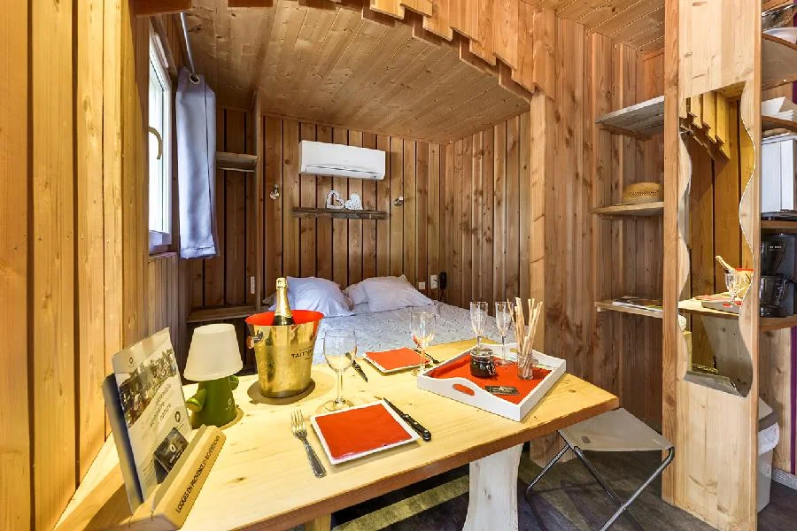 Nid d’Amour - Lodge Cabanon · thumbnail 3