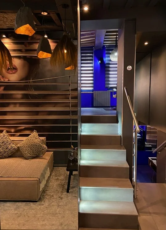 Private Room 28 · thumbnail 4