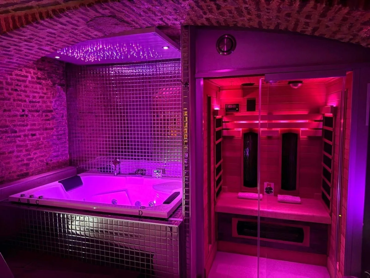 Private room 40 · thumbnail 2