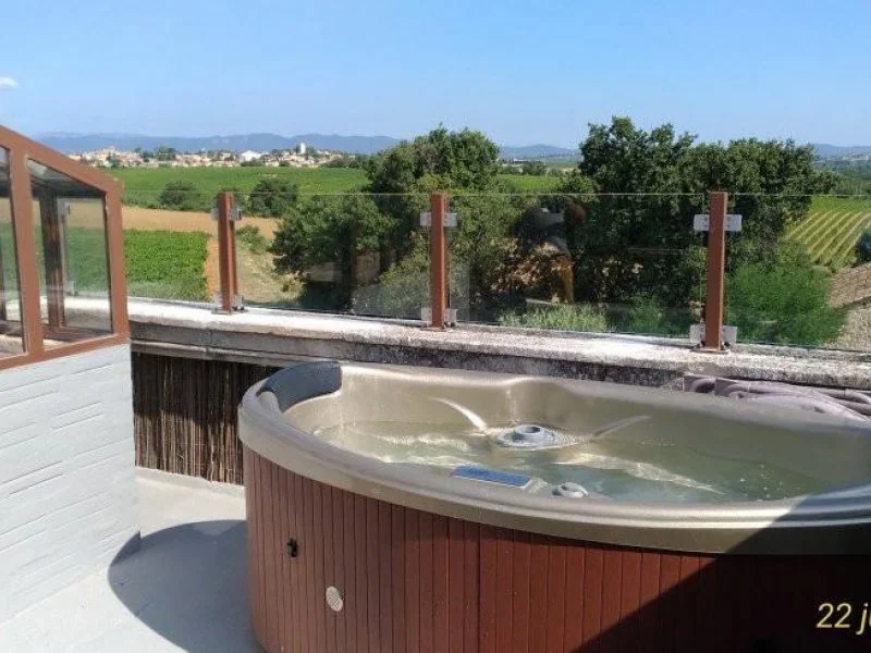 Domaine Sainte Suzanne · thumbnail 3
