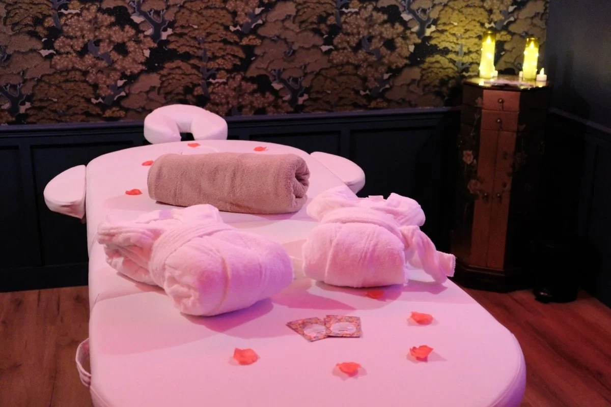 L'Instant X - La Villa 1900 · thumbnail 4
