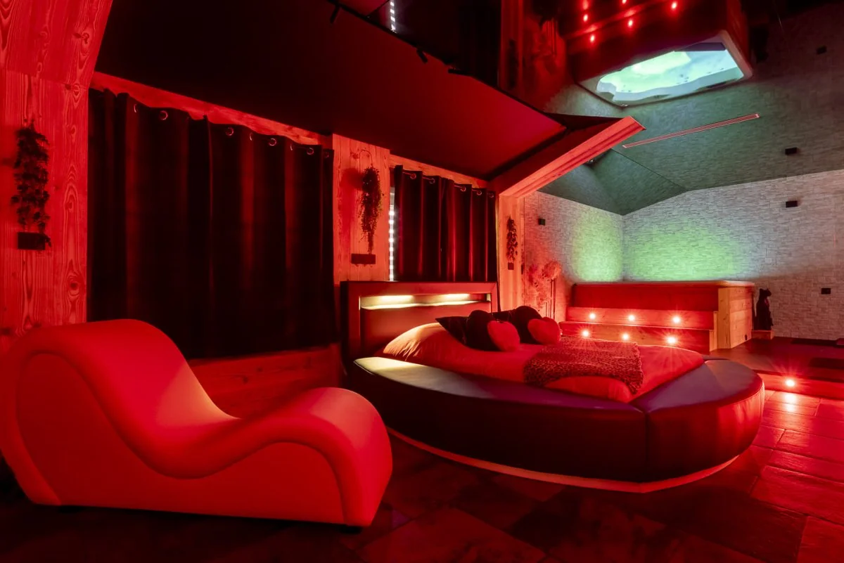 Love Room Tentation · thumbnail 2