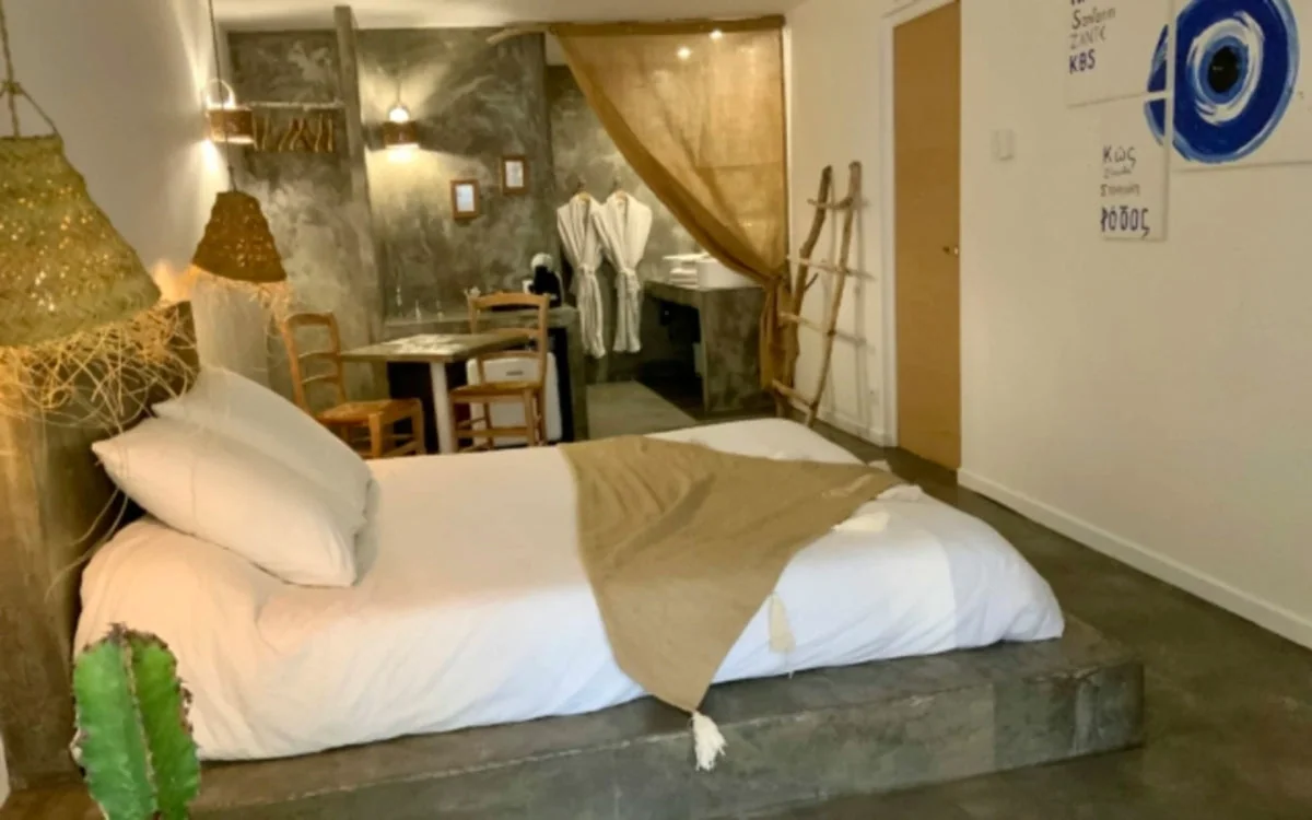 La Perle du Voyageur - Suite Santorin · thumbnail 2