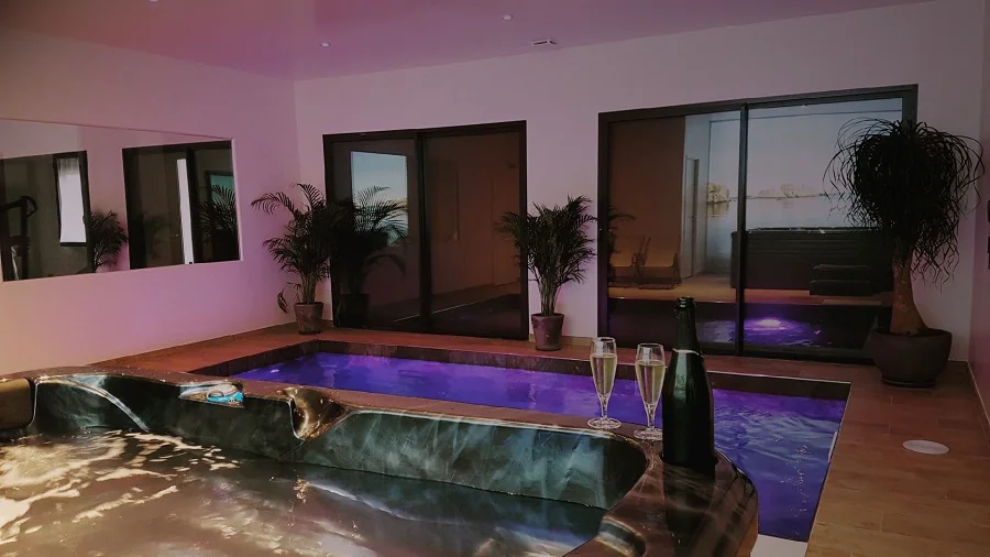 Chambre Spa Provence - Villa l’Attrapes Rêves · thumbnail 2
