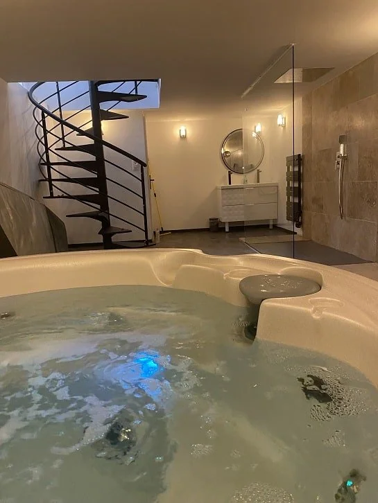 Mieux qu'à l'Hôtel · thumbnail 5