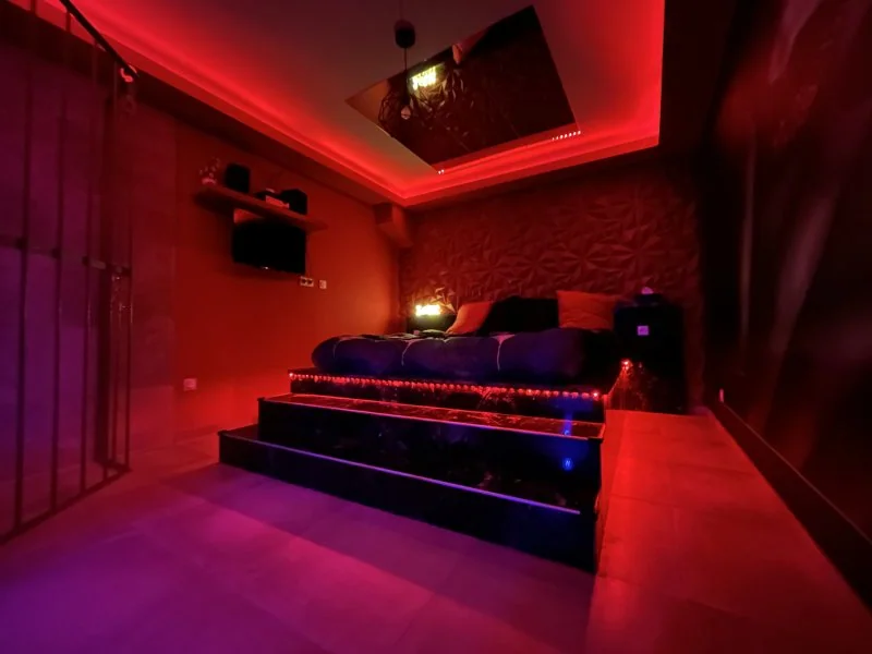 Love Room Latour · thumbnail 3
