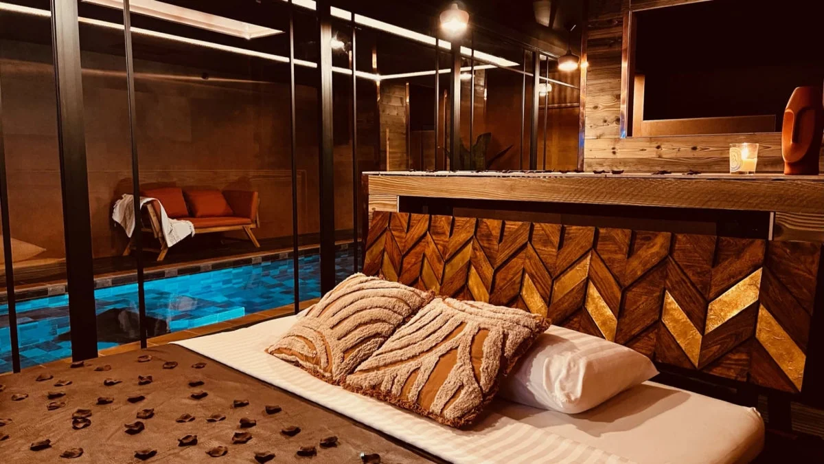 Mojo Pool Spa  - Nuits et Spa · thumbnail 3