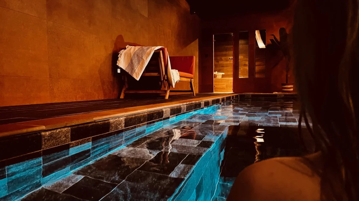 Mojo Pool Spa  - Nuits et Spa · thumbnail 5