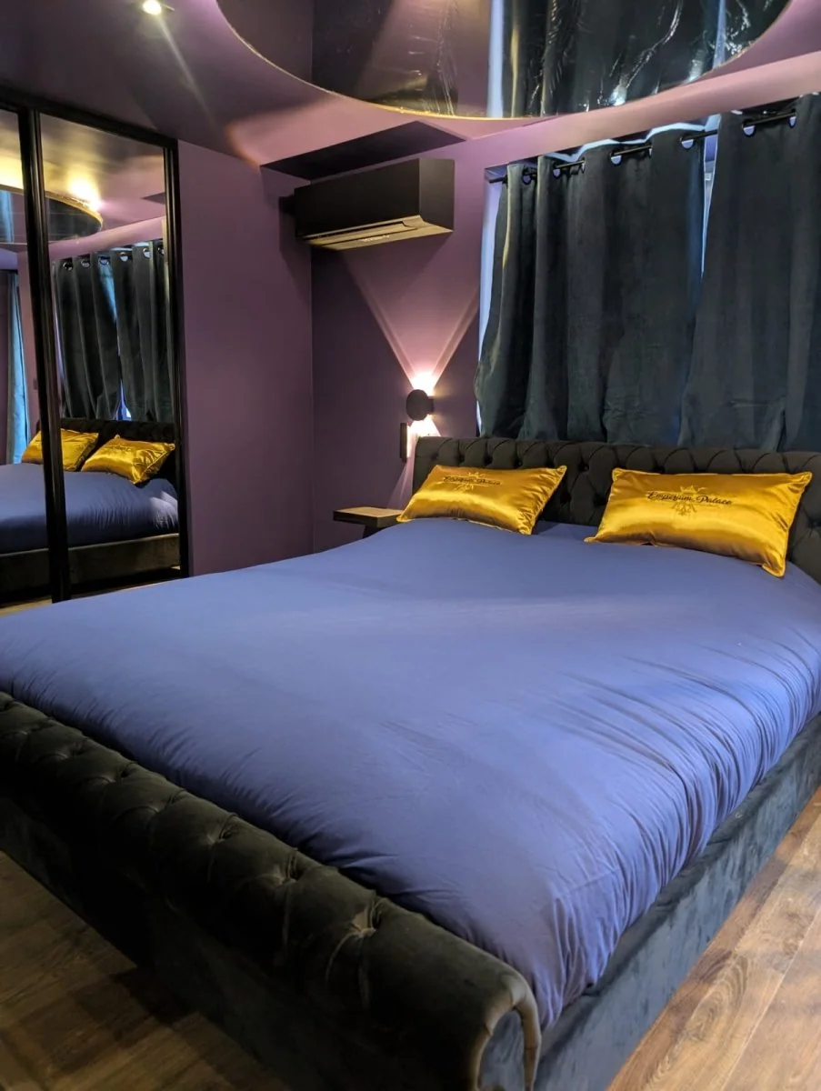 Love room avec Balnéo - L'instant Plaisir · thumbnail 2