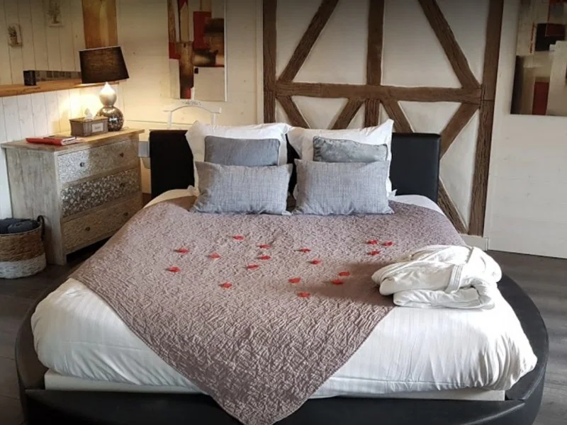 Suite de l’Orangerie · thumbnail 3