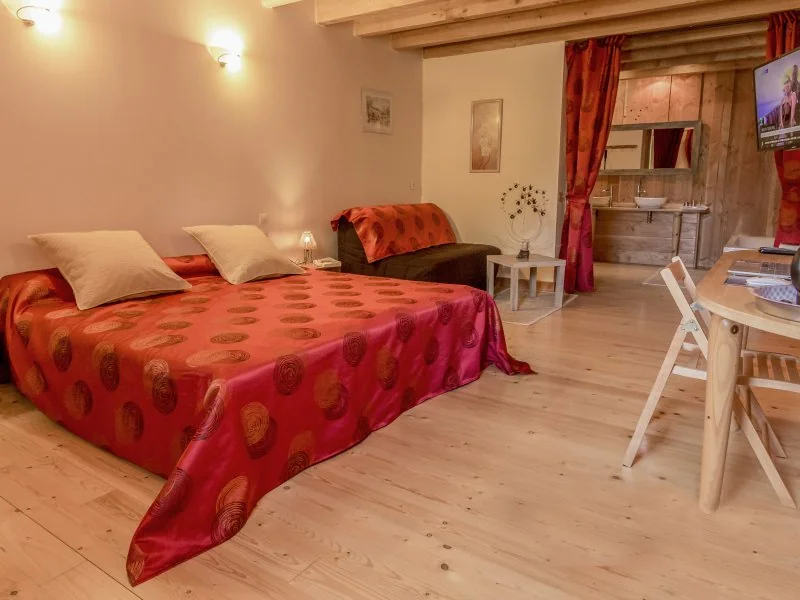 La Landre - Chambre thermale · thumbnail 3