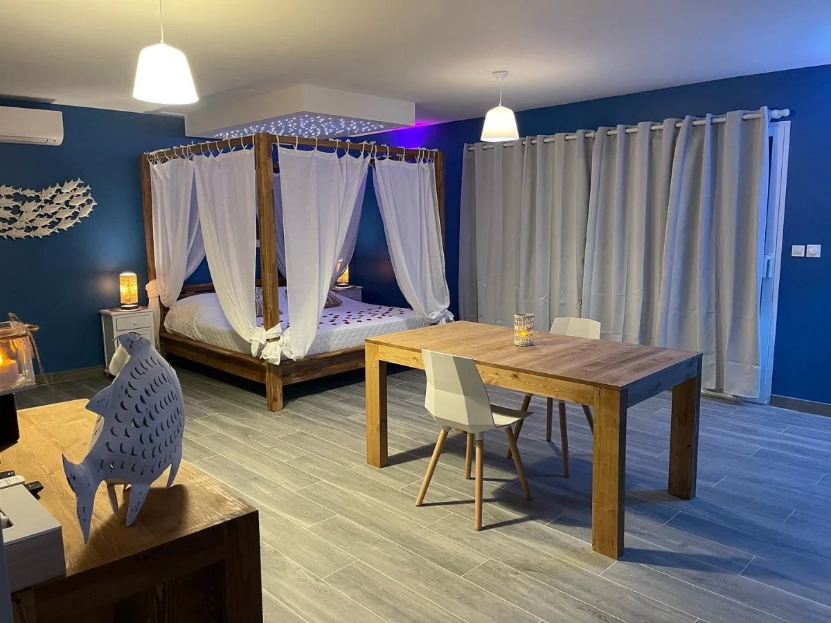 L'instant Romantique - Suite Santorin · thumbnail 4