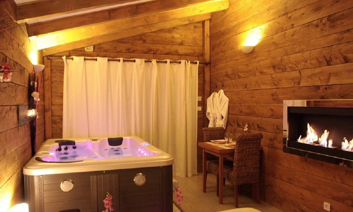 La Paillote Exotique - Suite Megève · thumbnail 3