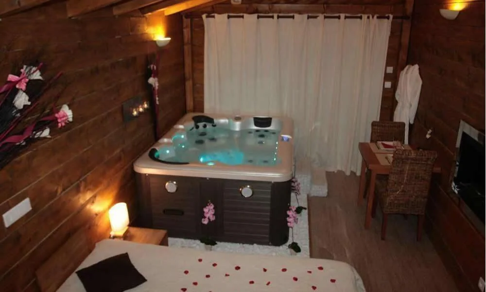 La Paillote Exotique - Suite Megève · thumbnail 4