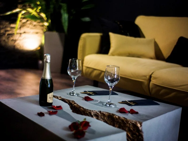 Le LOFT - LOVE Suites & SPA · thumbnail 4