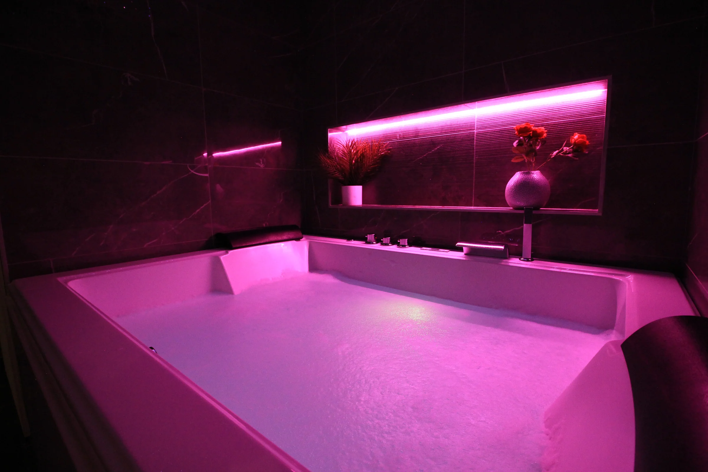 Love room proche de Lyon - Suite Terre · thumbnail 4